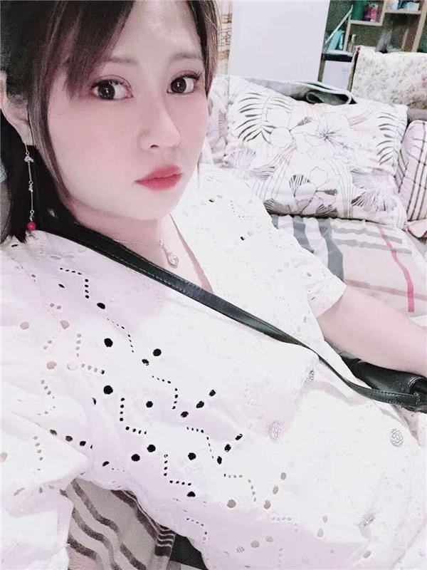 南阳光彩一个29的少妇，价格便宜，活还可以~！