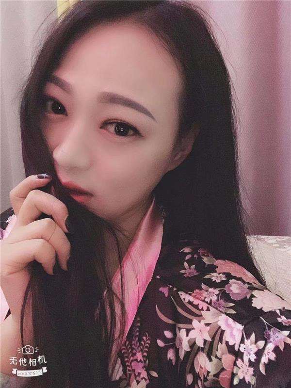 来自成都的妹子，口技王