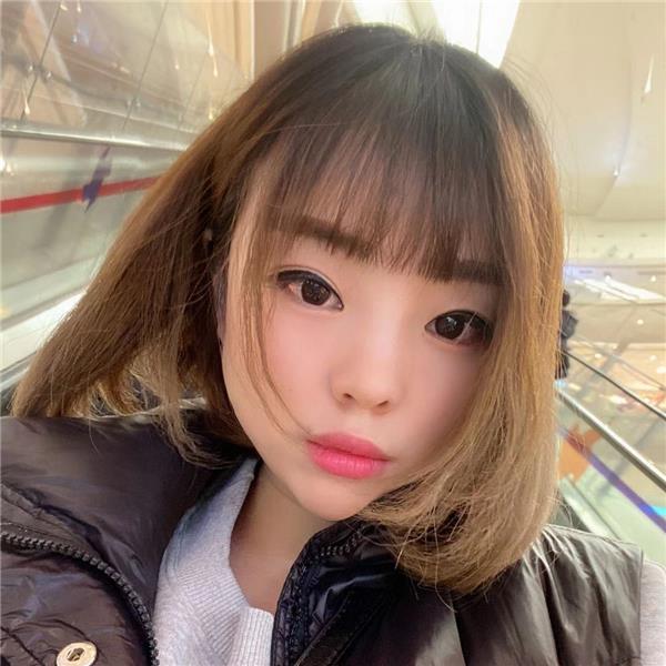 微胖的小妹妹