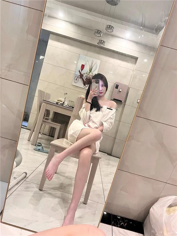 安农大这边的长腿妹子