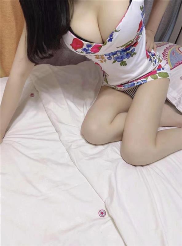 胸大服务好昆明妹子