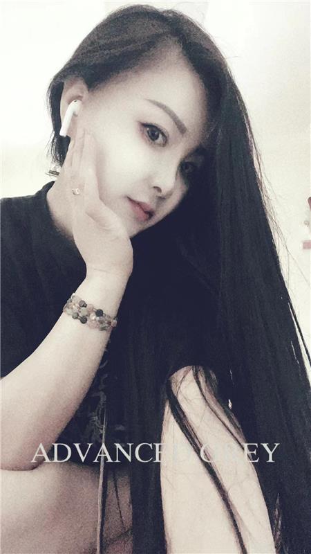 双流依依美女