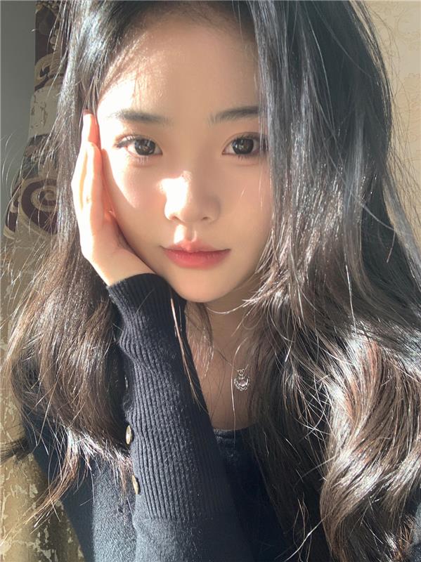 99年  嫩妹 有喜欢的么