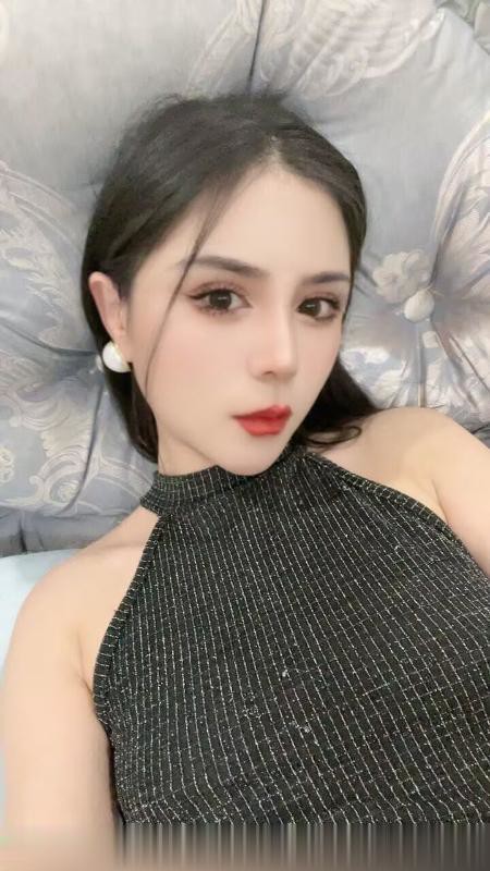 雁塔御姐诺诺