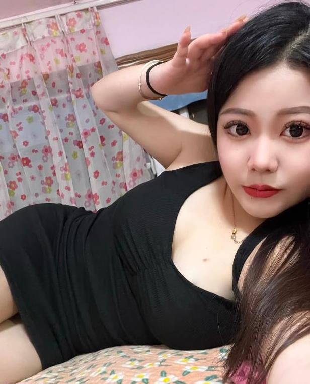 性感大胸肥臀小少妇