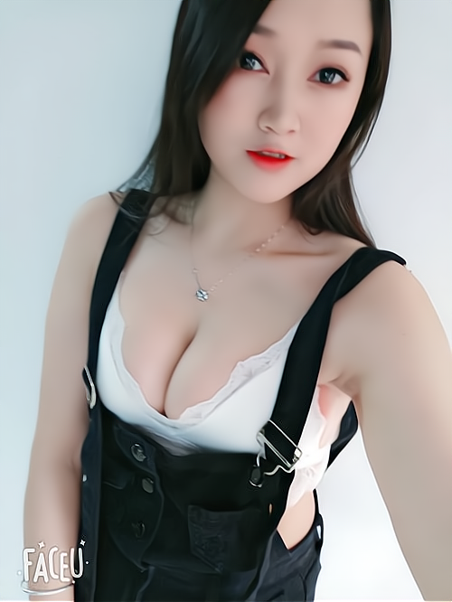 皇姑美乳兼职