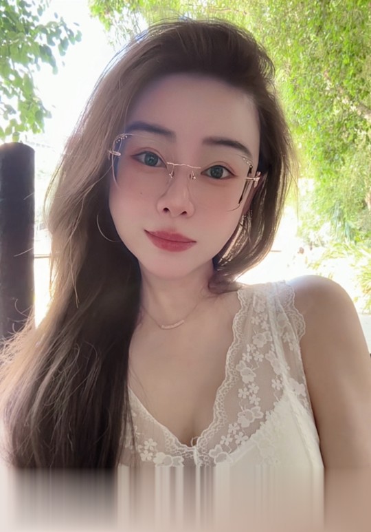 南站白虎瑶瑶