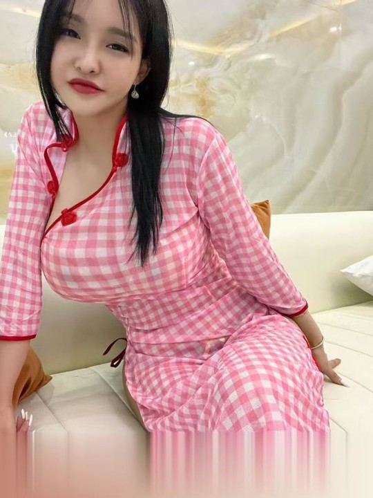 马达臀佳妮.