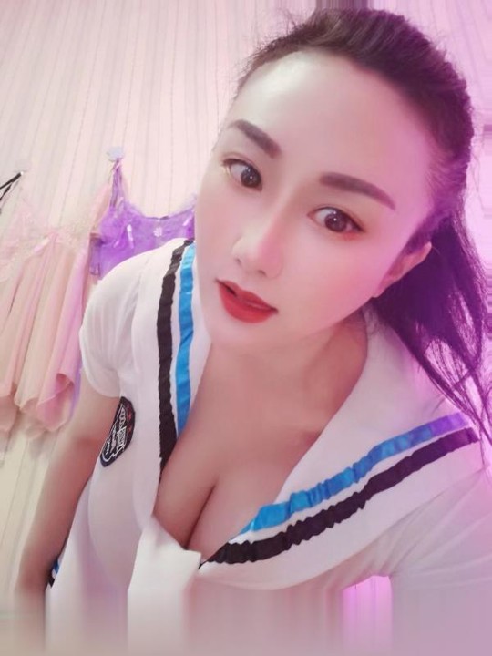 服务型风骚少妇