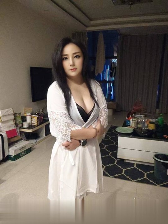 D奶大胸服务系温喻