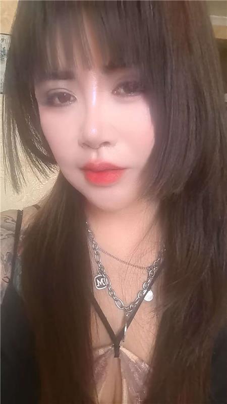 南阳纹身大奶少妇