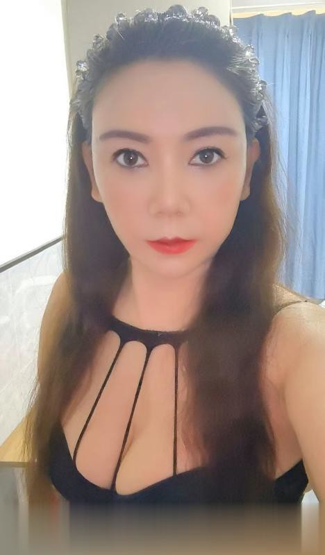 宝安轻熟女香水有毒