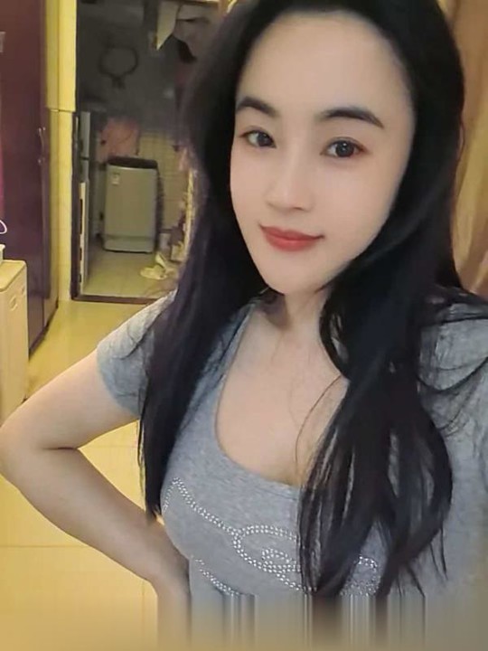 风骚身材珊珊老师