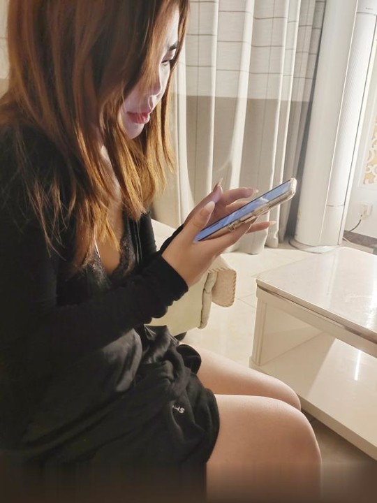 颜值女友感伊伊