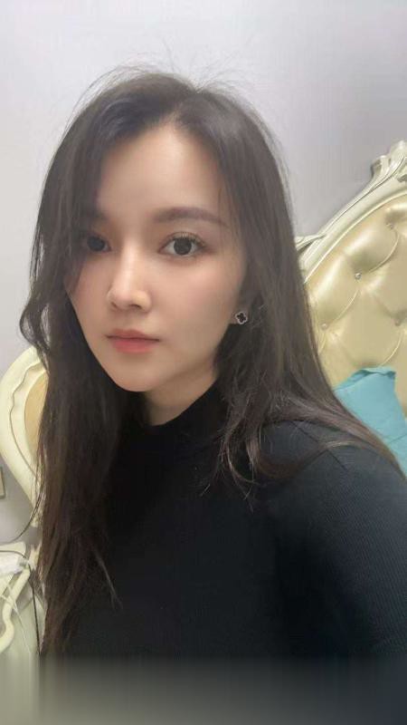 南门蜜桃臀优小雅