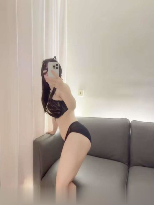 龙华风骚大奶笑笑