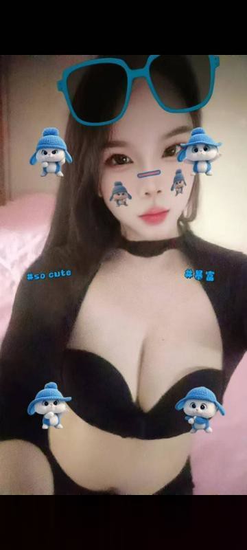 白云温柔巨乳思思