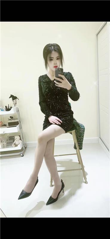 妩媚丝足大姐姐