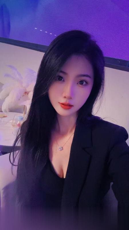 高颜值长腿御姐女神