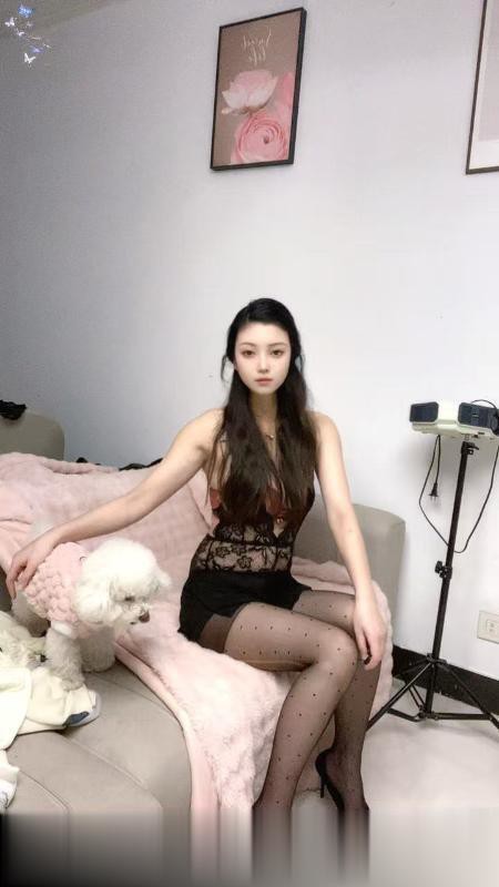 长腿御姐小骚骚