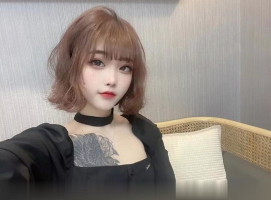 雨花可爱小迷妹