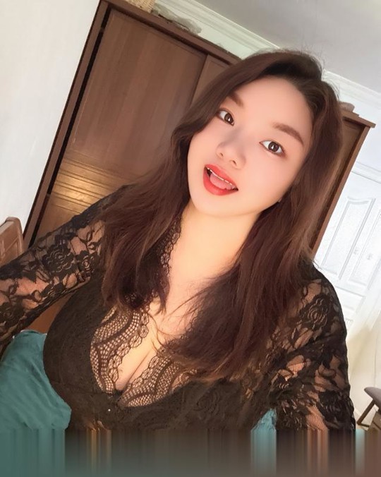 长宁F杯大胸老师