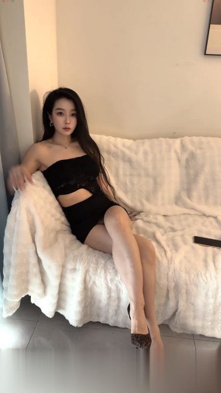 可拍AV舌吻娜娜