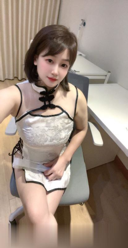 武侯角色扮演小羽