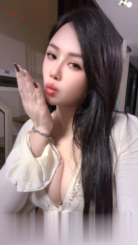 桂城丰乳肥臀少妇