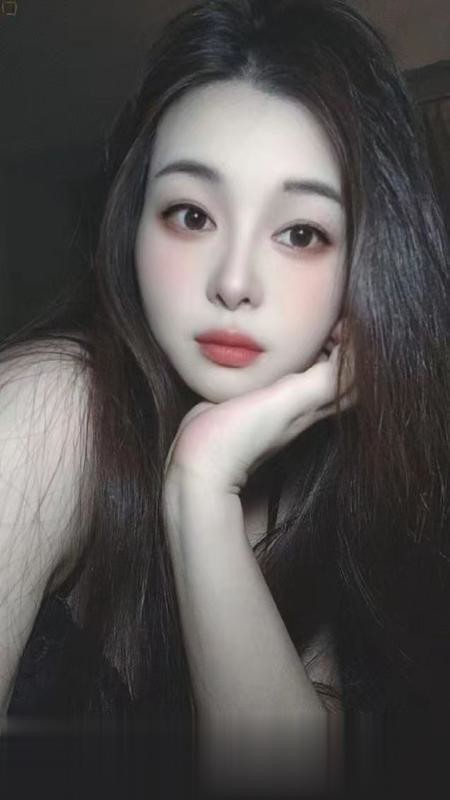 风骚翘臀小姐姐