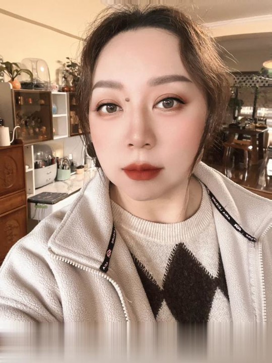 风骚会弹古筝的老师