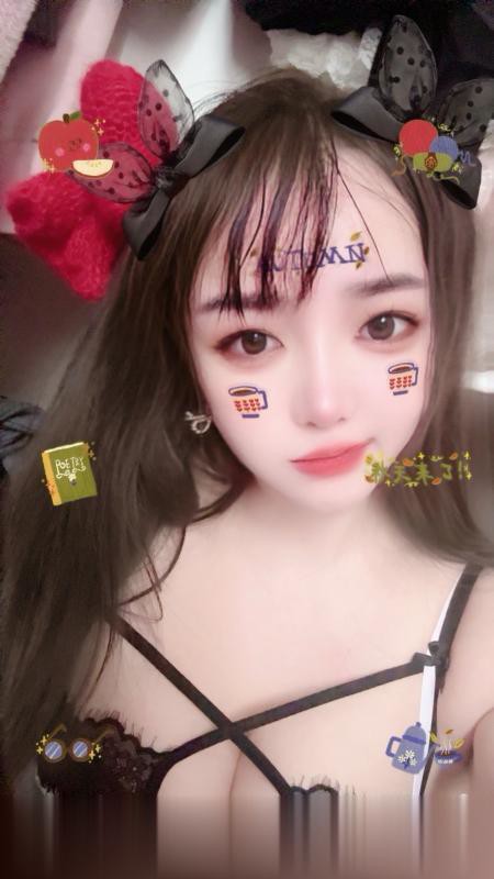 夫子庙西域大奶妹