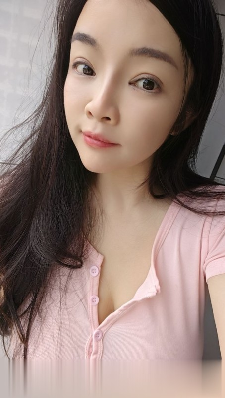 番禺大石诺诺童颜巨乳