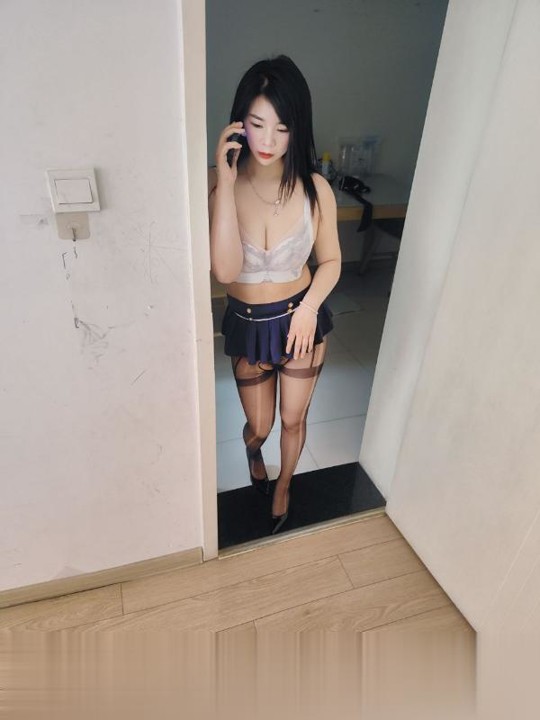 大臀丰满性感少妇