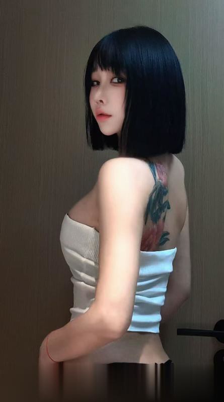 合肥短发纹身御姐