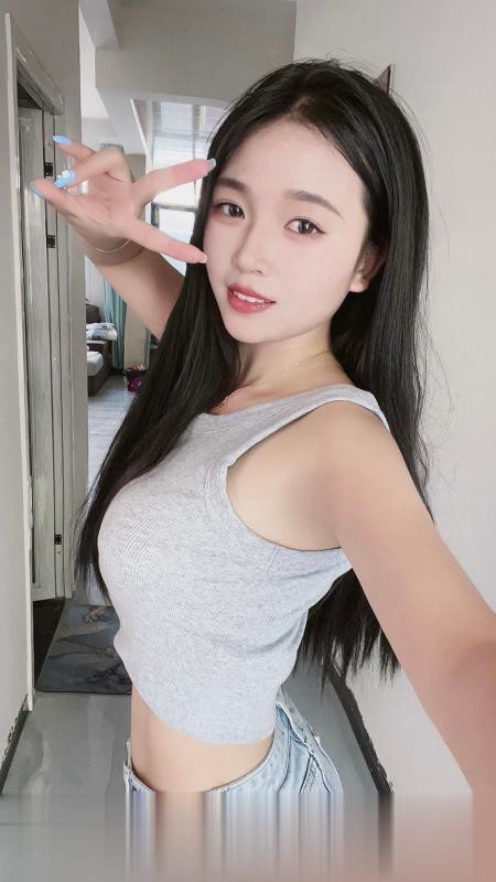 苗条嫩妹彤彤