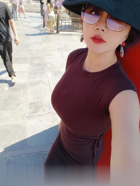 大G奶少妇.