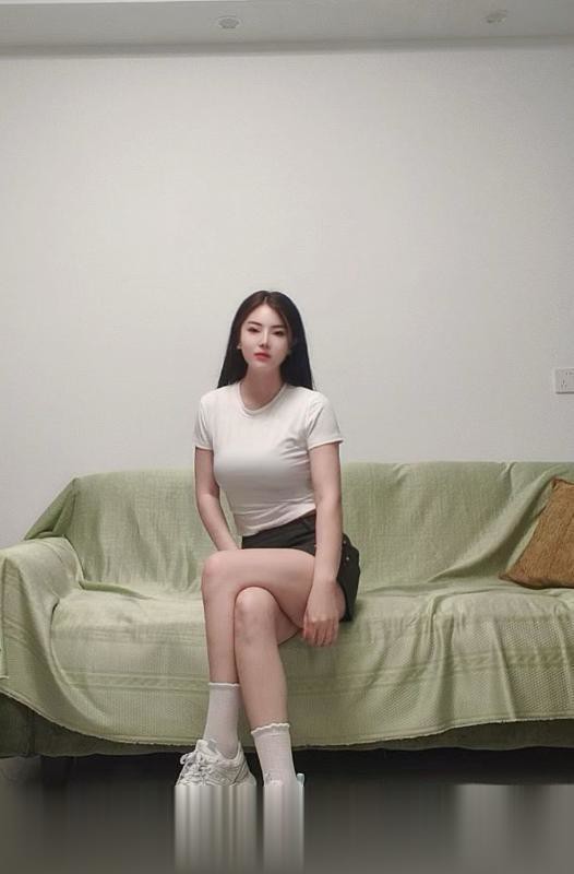 性感长腿御姐冰冰老师