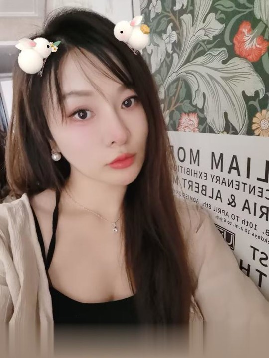 南宁瑜伽教练