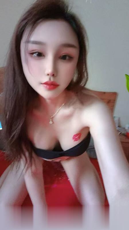 成华丹丹..