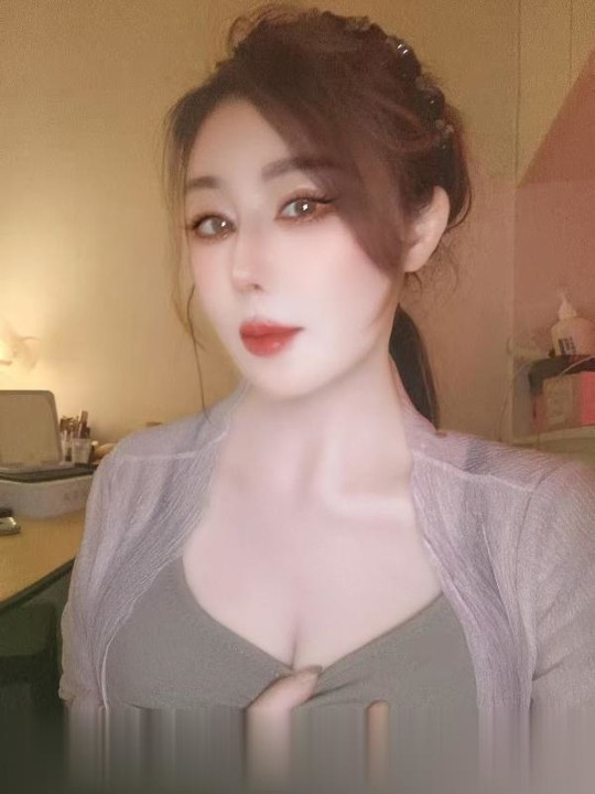 拱墅角色扮演巨乳熟女