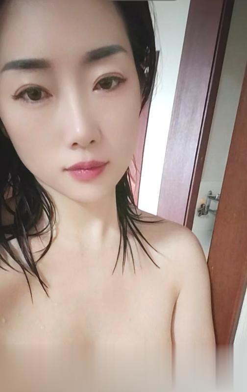 风韵服务系少妇