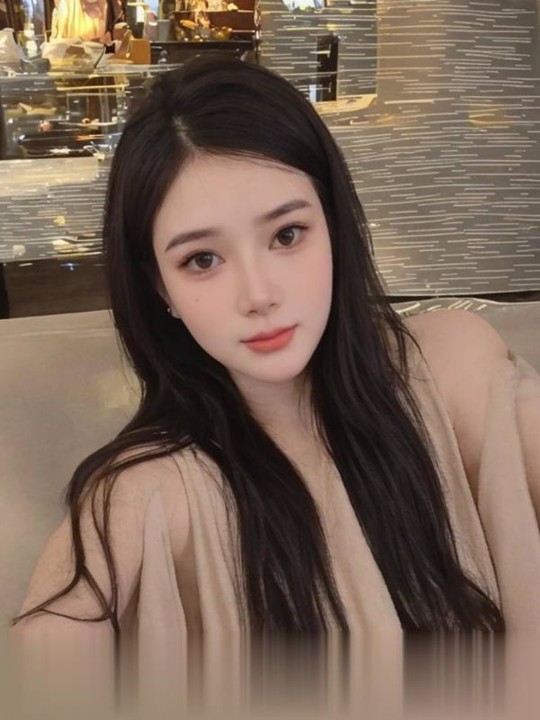 徐汇妮娜女友