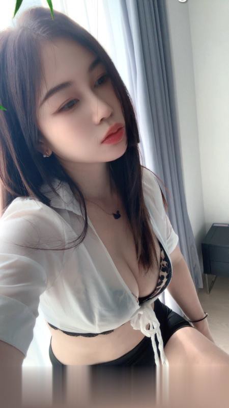 身材不错的美少妇