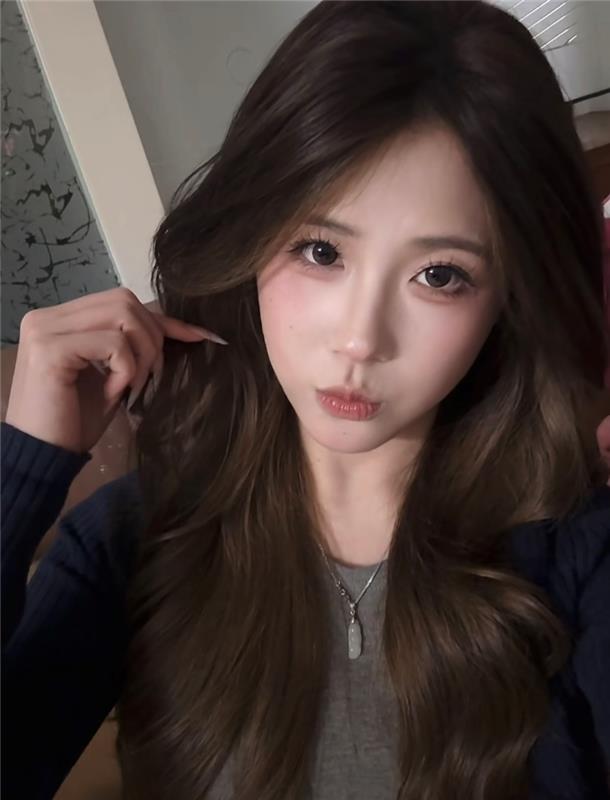 中原小七兼职嫩妹