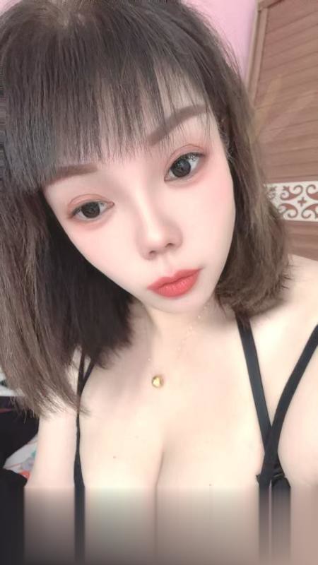 骚骚大肥臀.