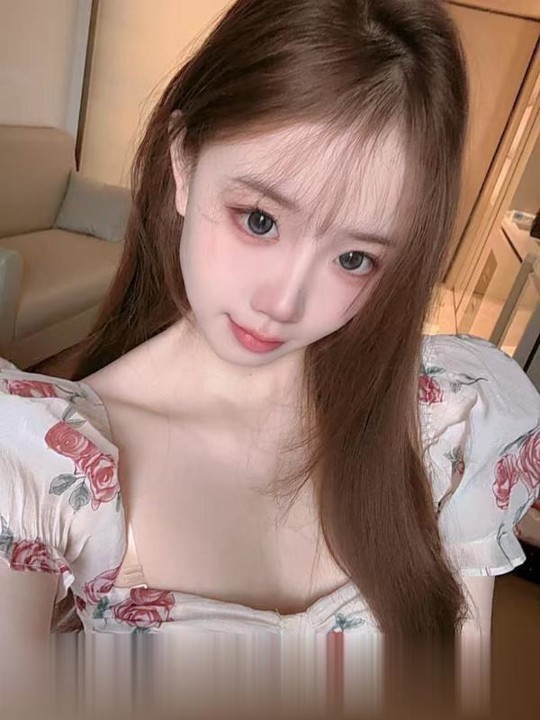 小桃子妹妹.