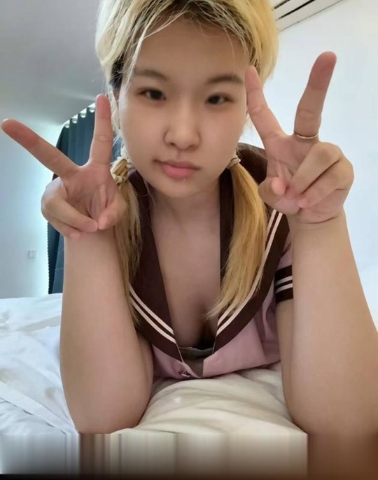 新人妹妹小穴紧水多