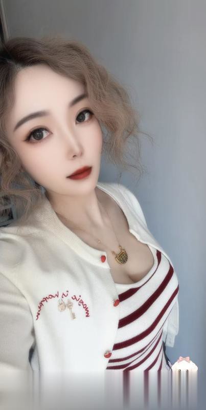 哈市小爱超有爱