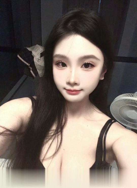 南城舌吻小爱
